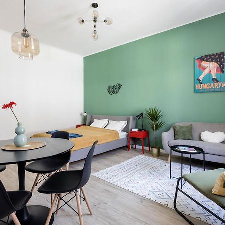 Stylish And Colourful Apartment In The City Centre Budapešť Exteriér fotografie